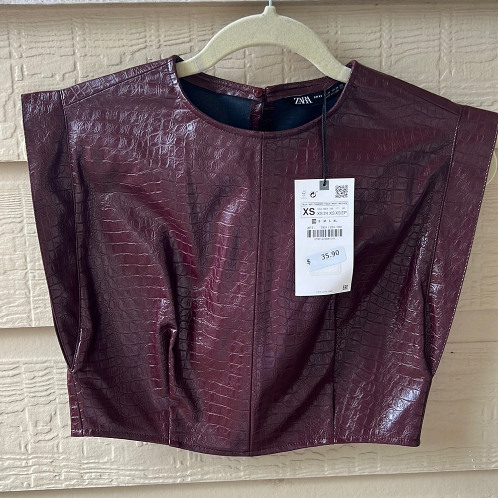New with tags! Zara Faux Leather Crop top. Size: XS